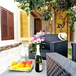 Blanca Apartment, Garden View 2 Bedrooms 阿德耶