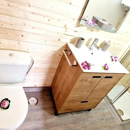 Blanca Apartment, Garden View 2 Bedrooms Holiday home