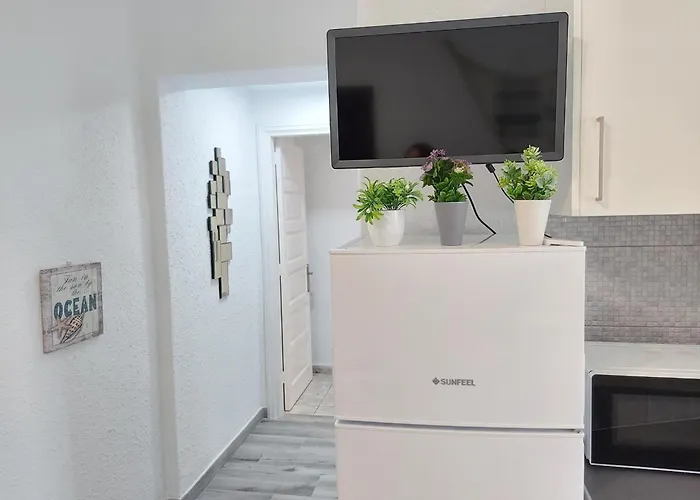 Blanca Apartment, Garden View 2 Bedrooms * أذيخي