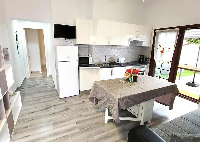 Prázdninový dům Blanca Apartment, Garden View 2 Bedrooms Costa Adeje (Tenerife)